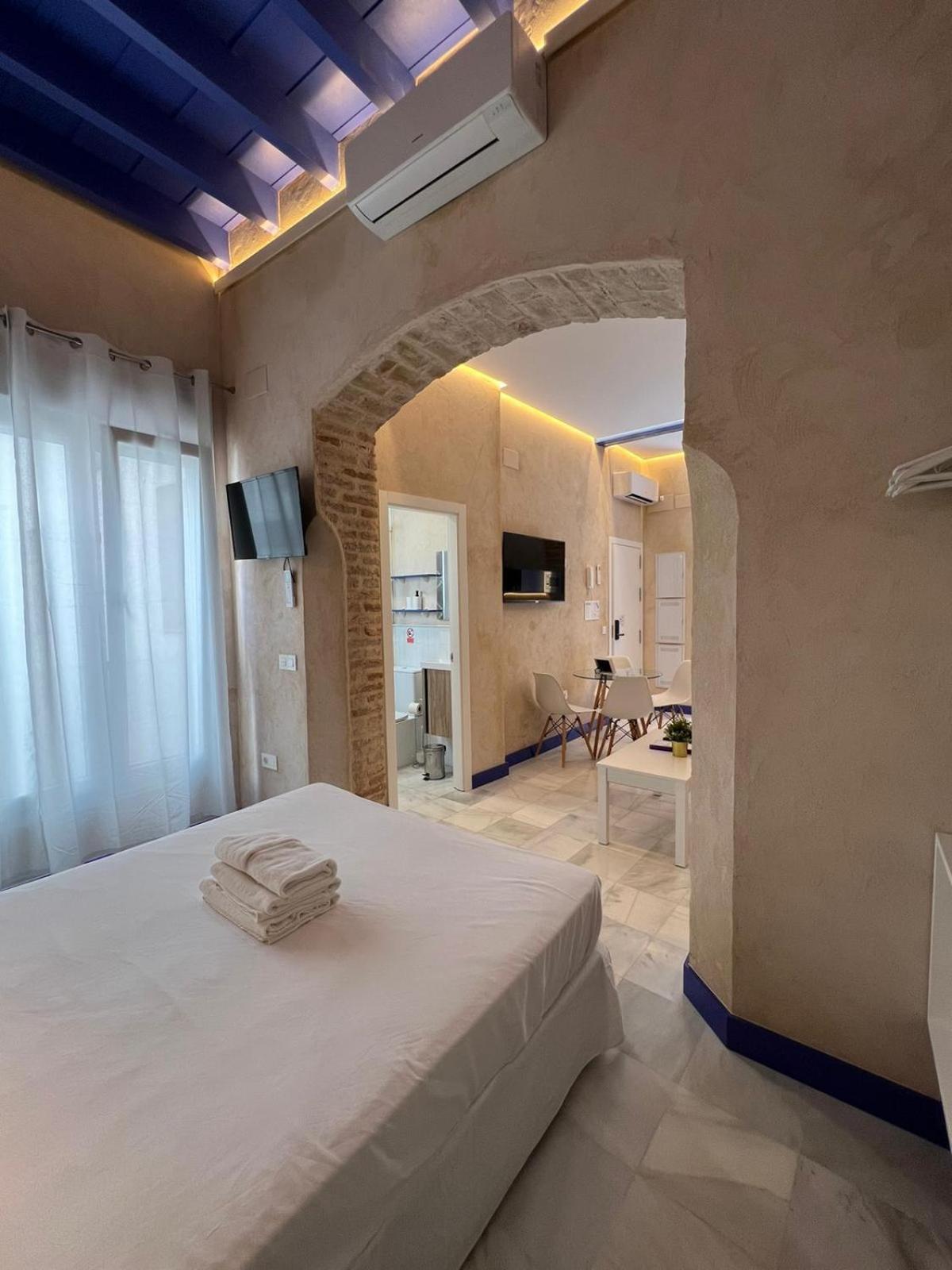 Philippe'S Home Triana Sevilla Buitenkant foto